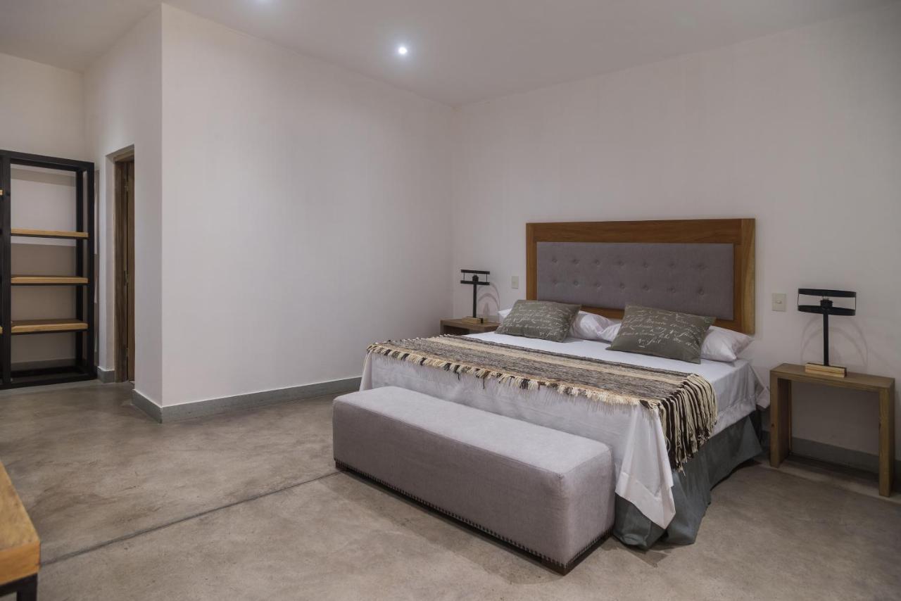 Haus Apart Hotel Сальта Экстерьер фото