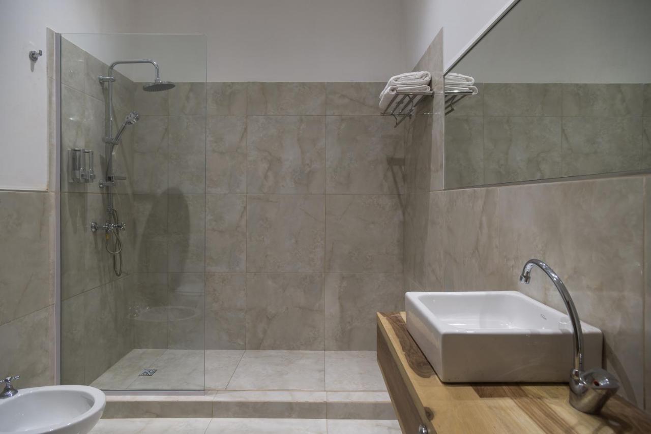 Haus Apart Hotel Сальта Экстерьер фото